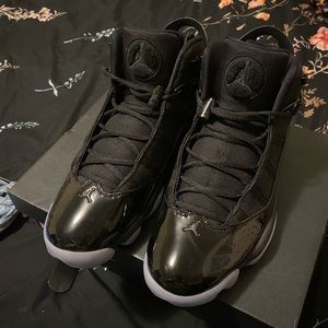Black and white Jordan Six Rings Mens Size 14